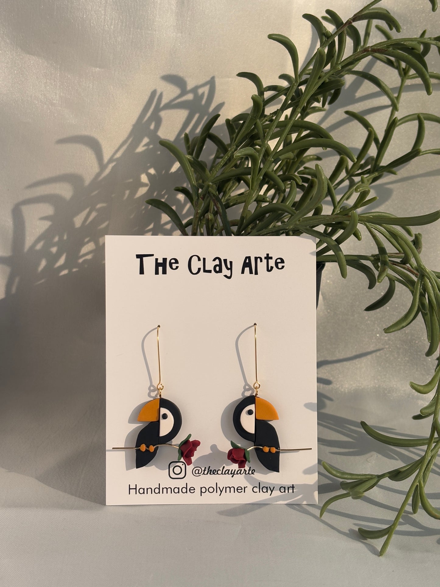 Toucans & Roses