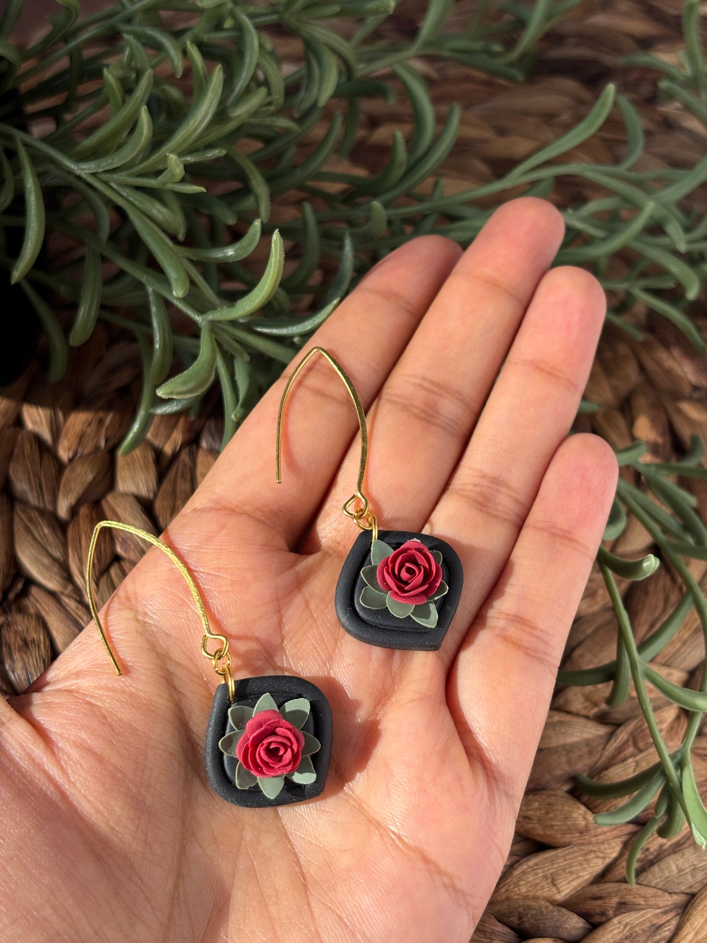 Midnight rose
