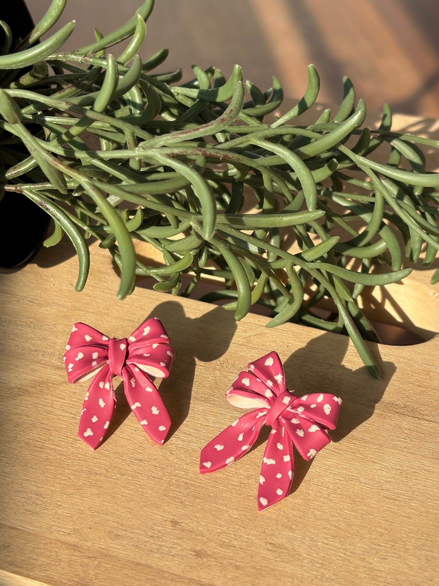 Sprinkle bow studs
